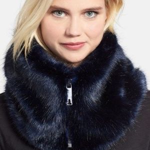 🍒NWT🍒 TED BAKER FAUX FUR COLLAR